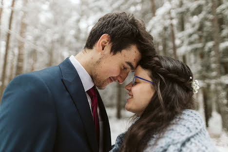 Fotógrafo de casamento Kseniya Dushkovi (kseniyadusek). Foto de 28 de janeiro 2023