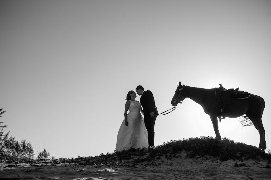 Wedding photographer Marcell Compan (marcellcompan). Photo of 19 September 2016