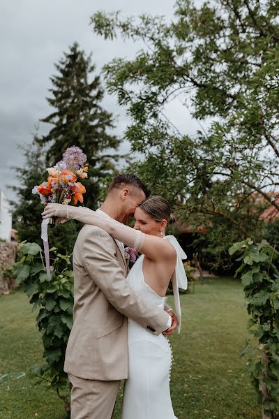 Photographe de mariage Viktória Akbariová (wixana). Photo du 12 décembre 2023