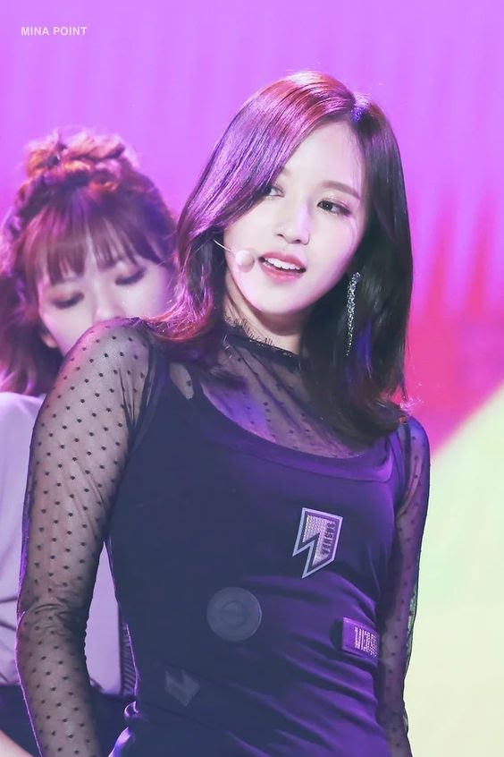 mina noir 24