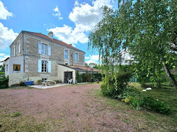 maison à Fontenay-le-Comte (85)