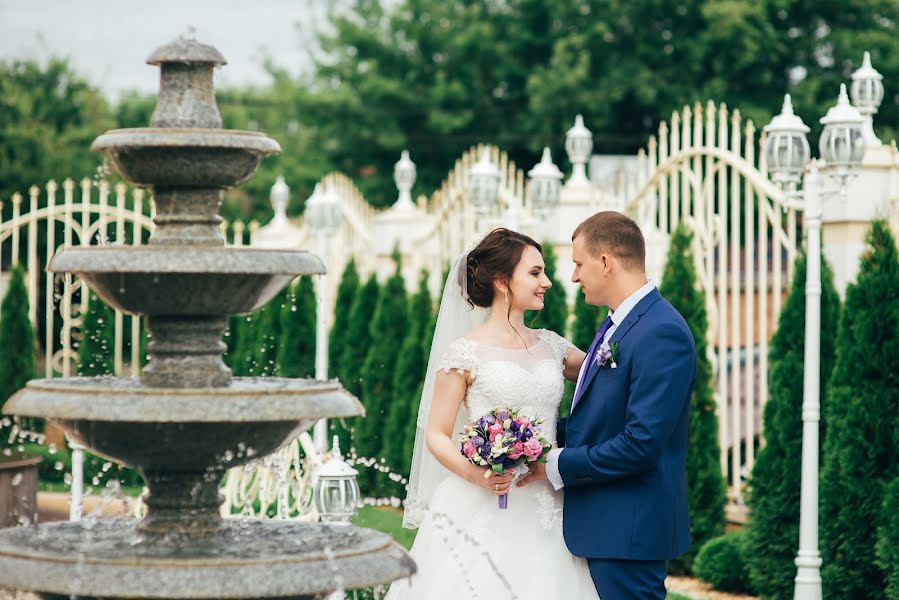 Wedding photographer Artem Dukhtanov (duhtanov). Photo of 3 October 2017