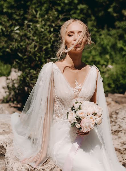 Wedding photographer Elena Pyzhikova (ellenphoto). Photo of 26 June 2021