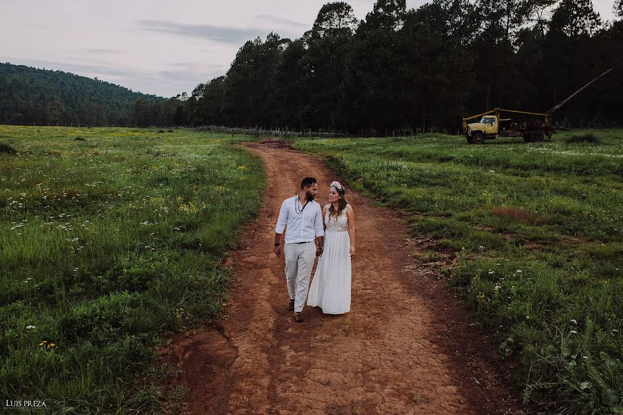 Fotografer pernikahan Luis Preza (luispreza). Foto tanggal 18 Januari 2017