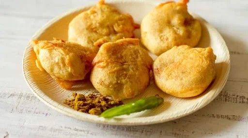 Batata Vada(Special Mothers Recipe)Per Plate 2 Piece