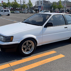 カローラレビン AE86