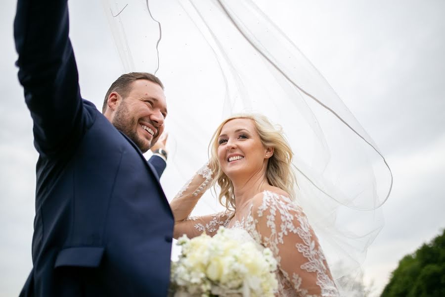 Wedding photographer Josh Lindrum (lindrumphoto). Photo of 1 July 2019