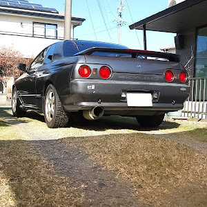 スカイライン R32