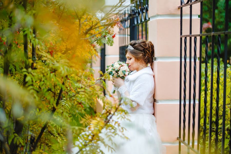 Fotógrafo de casamento Tatyana Chikurova (bahtina1987). Foto de 22 de setembro 2017