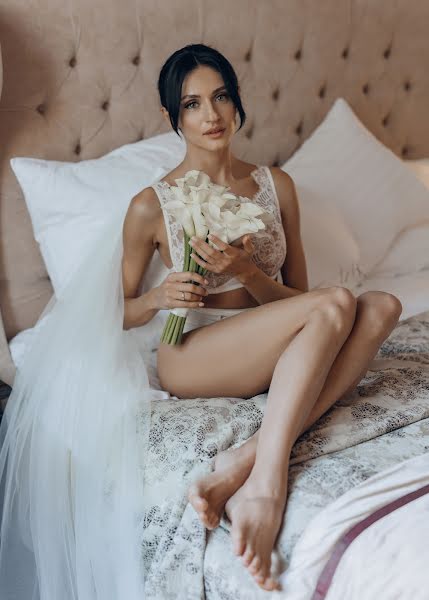 Fotografo di matrimoni Olesya Shi (excentarich). Foto del 23 dicembre 2019