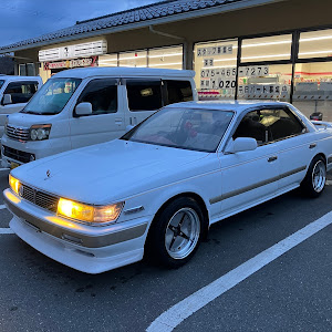 ローレル SC33