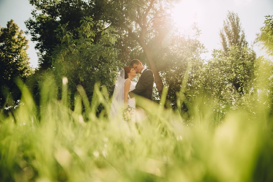 Fotógrafo de casamento Misha Gusev (mikhailgusev). Foto de 7 de agosto 2015