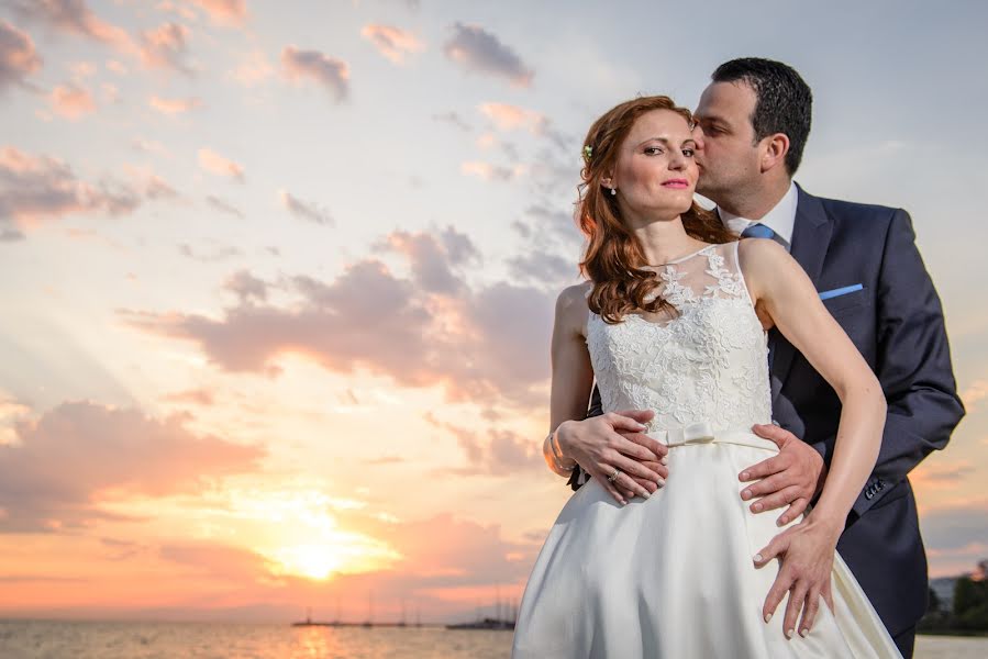 Wedding photographer Kyriakos Apostolidis (kyriakosapostoli). Photo of 6 May 2019