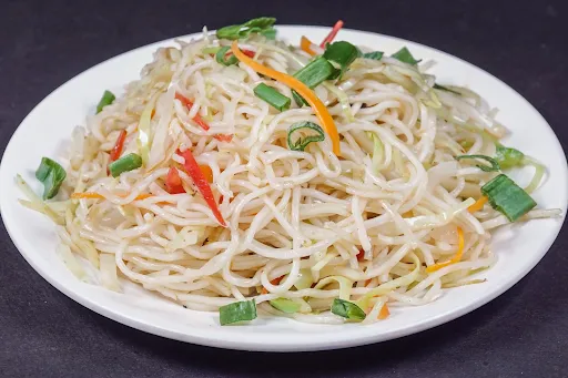 Veg Hakka Noodles