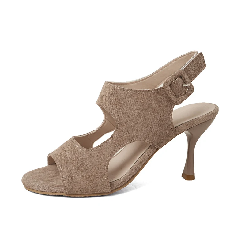 Talons hauts élégants pour femmes, personnalité gracieuse. Des chaussures parfaites pour rehausser votre grâce et votre style. Commandez dès maintenant !
