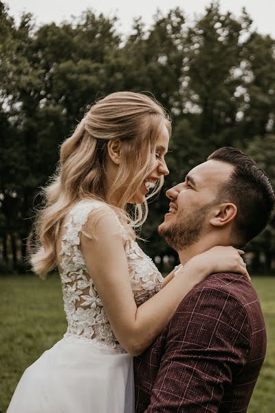 Wedding photographer Kristina Aleksandrova (alexandr0va). Photo of 14 August 2019