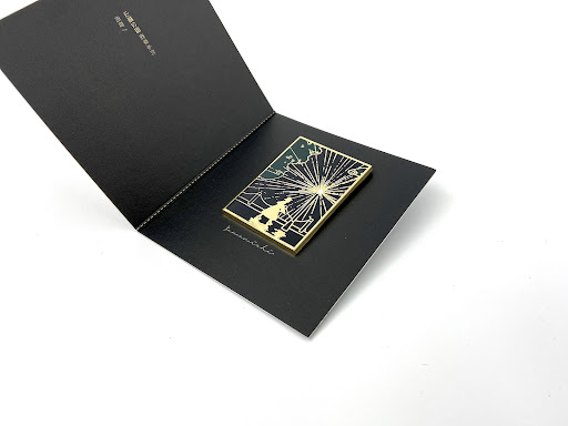 Title 6, Original Alloy Brooch Jewelry Gold-Plated Desig...