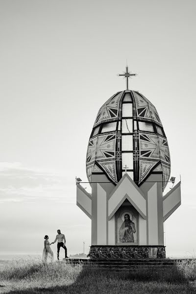 Wedding photographer Markіyan Nikolishin (nmarky). Photo of 21 July 2023