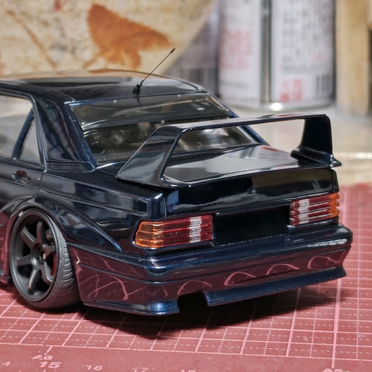 スカイラインのプラモデル・メルセデスベンツ・W201・190シリーズ・エボリューションに関するカスタム事例の投稿画像1枚目