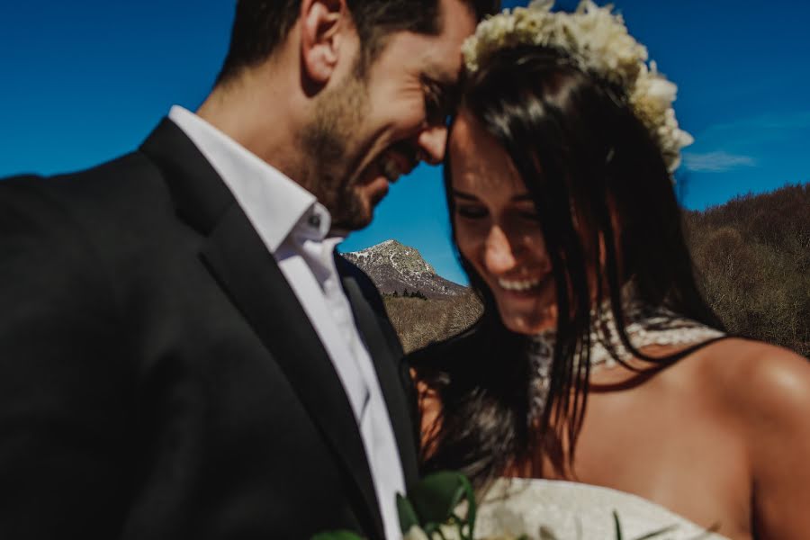 Fotografo di matrimoni Alejandro Cebrian (sunnydaysfoto). Foto del 14 maggio 2018