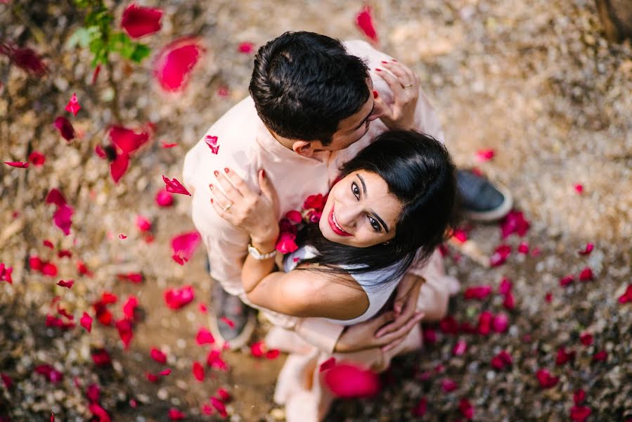 Fotógrafo de casamento Aditya Mahagaonkar (aditya190959). Foto de 11 de setembro 2018