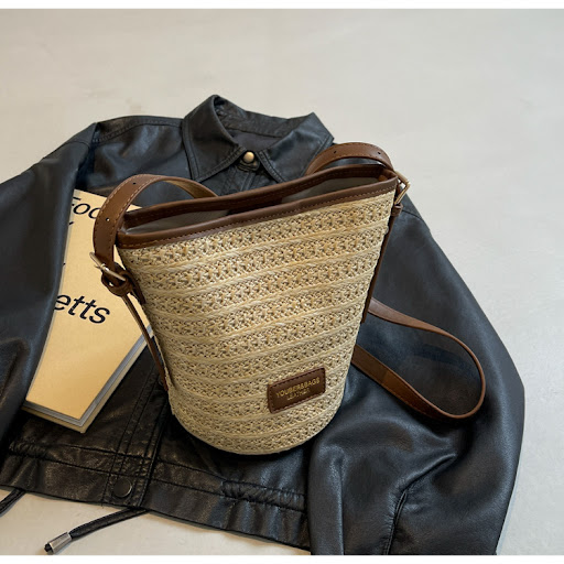 Title 27, Summer Niche Womens Casual Beach Bucket Bag. L...