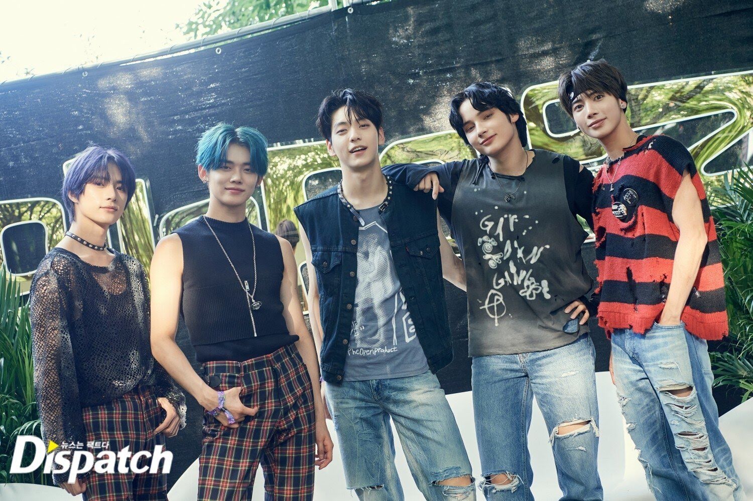 220801-TXT-LOLLAPALOOZA-at-CHICAGO-Photoshoot-by-DISPATCH-documents-3