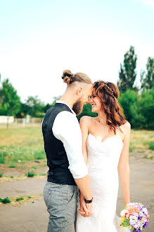 Fotografo di matrimoni Olga Smaglyuk (brusnichka). Foto del 21 settembre 2017