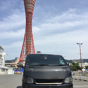 ハイエースバン TRH200V