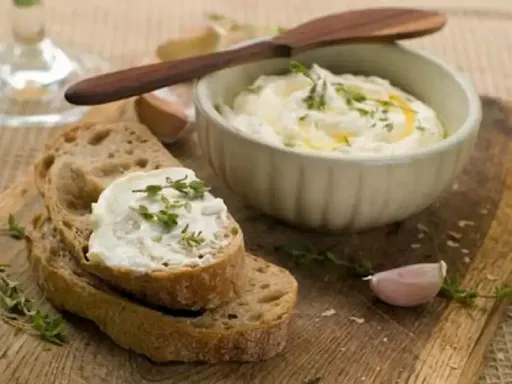 Garlic Bread [2 Pieces] With Cheese Dip