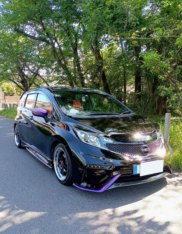 ノートのローガン東海・page one東海・夏場の作業はスピーディーに・久しぶりのカーチューンに関するカスタム事例の投稿画像1枚目