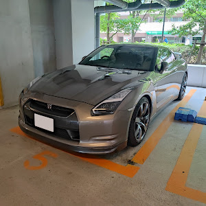 NISSAN GT-R R35