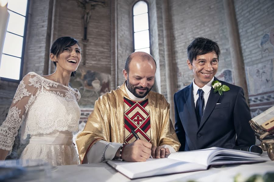 Fotografo di matrimoni Francesca Marchetti (francescamarche). Foto del 11 febbraio 2016