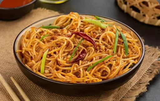 Schezwan Veg Noodles