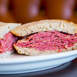 Pastrami on Rye (Full Sandwich)