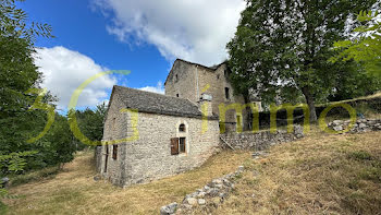 maison à Saint-Pierre-des-Tripiers (48)