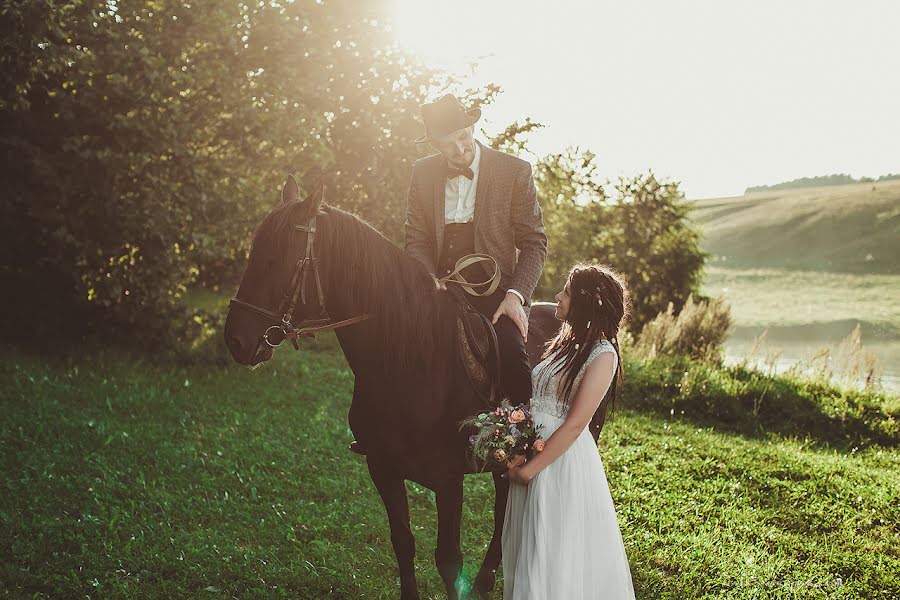 Wedding photographer Nata Smirnova (natasmirnova). Photo of 14 June 2018