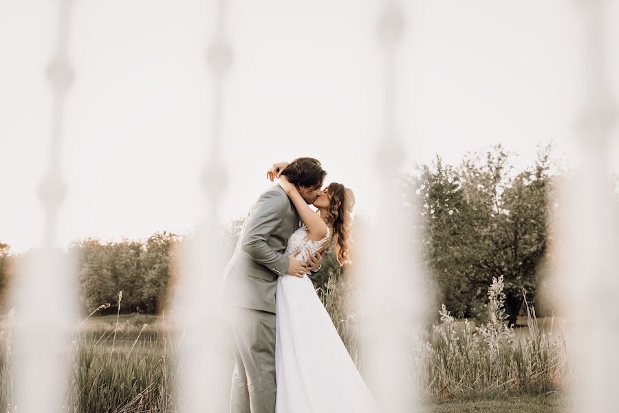 Fotógrafo de casamento Kristóf Karakó (karakokristof). Foto de 12 de maio