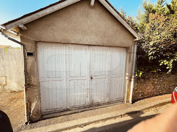 parking à Thouars (79)