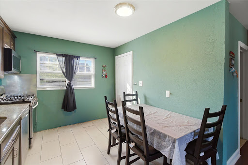 House 3