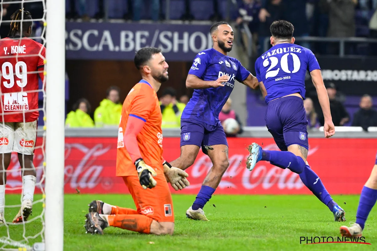 🎥 Une rouge, un penalty : le RWDM en rage estime qu'Anderlecht a été "avantagé"