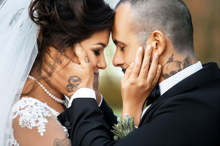 Wedding photographer Rostyslav Kostenko (rossko). Photo of 1 October 2019