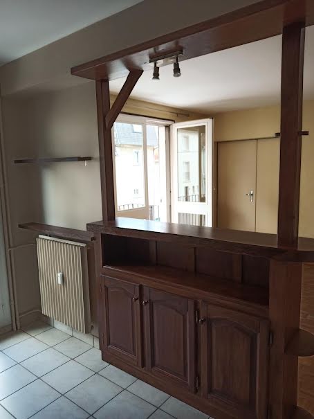 Location  appartement 3 pièces 65 m² à Limoges (87000), 640 €