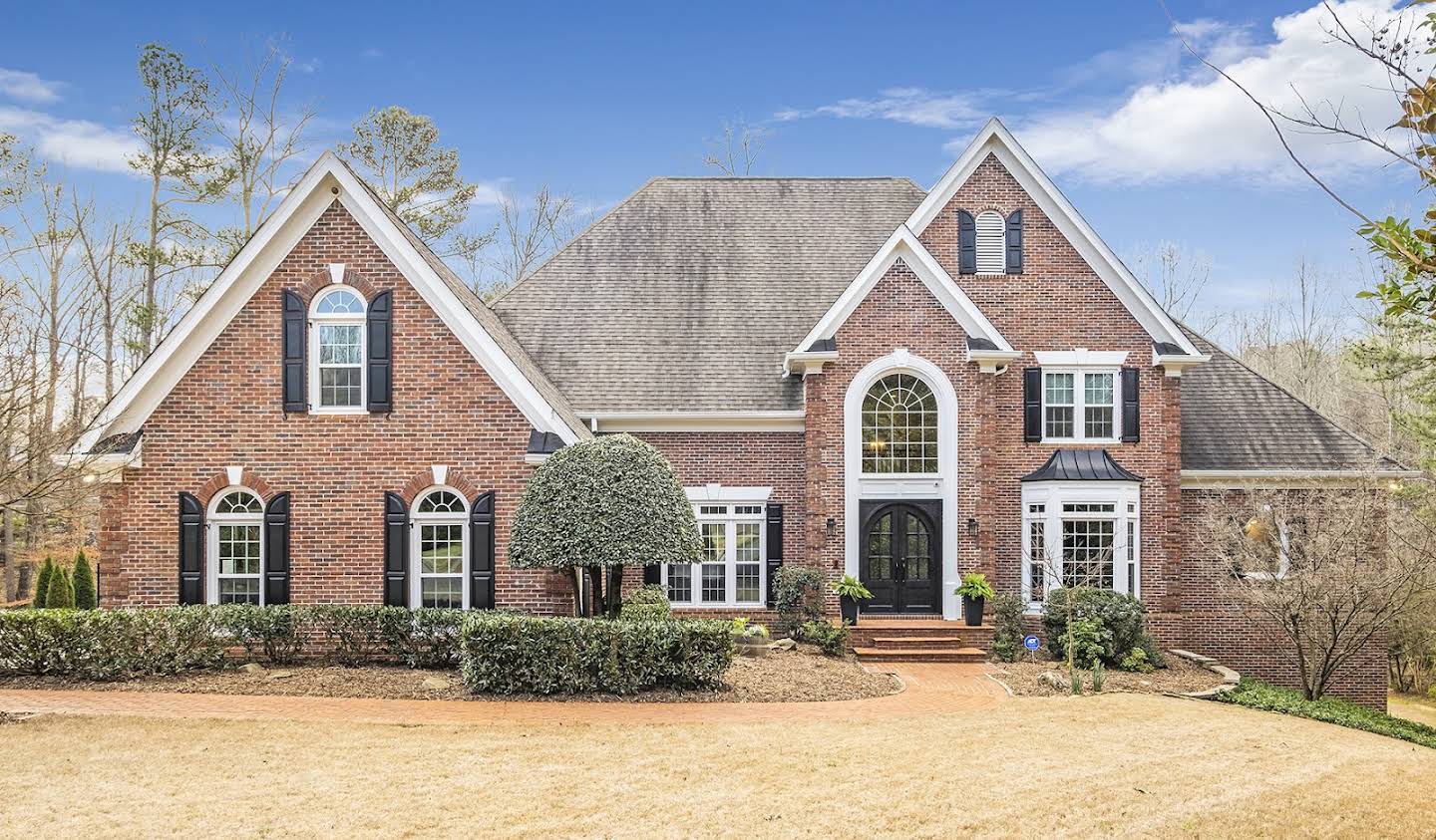 House with garden Alpharetta