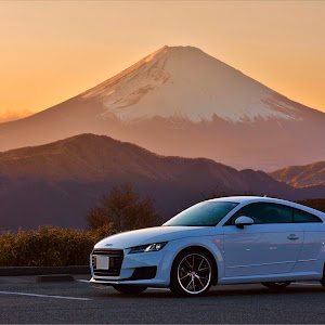 TT クーペ 1.8TFSI