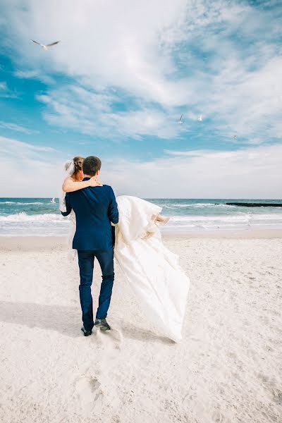 Fotógrafo de bodas Irina Moshnyackaya (imoshphoto). Foto del 8 de febrero 2016