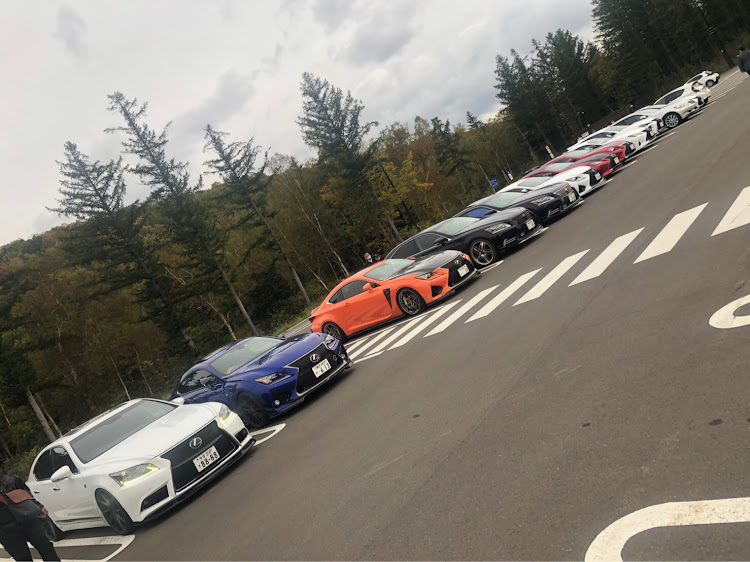 LSのLS600h・LS500・LS600hl・LS500hに関するカスタム事例の投稿画像3枚目
