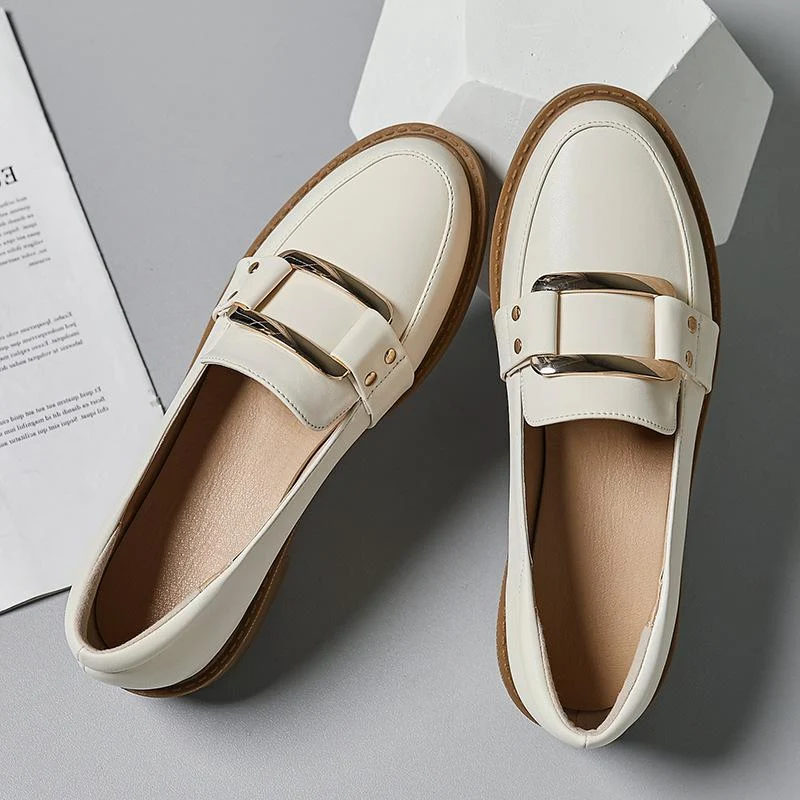 Title 3, Nuovi modelli di scarpe da lavoro versatili pri...