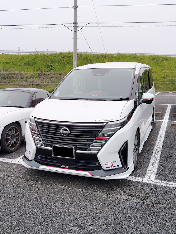 アルファードのオフ会・納車お披露目会・納車から1週間・オールジャンルMT・梅雨入り間近？に関するカスタム事例の投稿画像6枚目