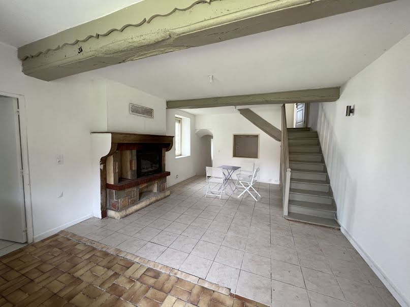 Vente maison 4 pièces 102 m² à Saisy (71360), 118 000 €